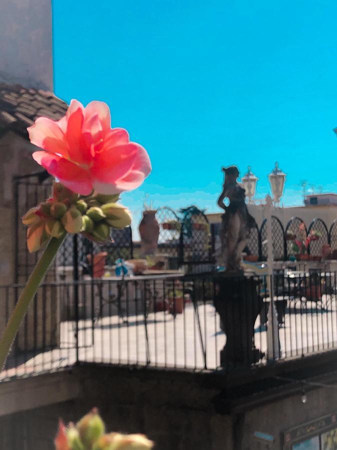 Palazzo Capece Leilighet Caivano Eksteriør bilde