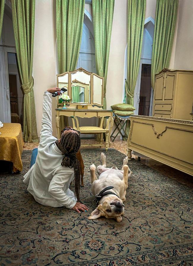 Palazzo Capece Leilighet Caivano Eksteriør bilde